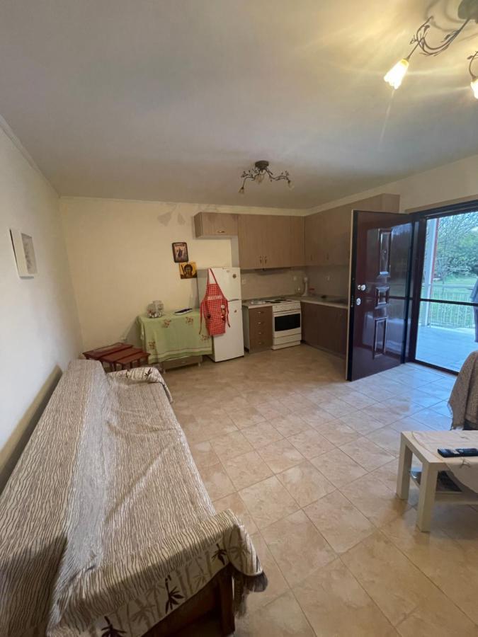 Appartement Ευχάριστο Εξοχικό Σπίτι Με Barbeque à Skála Foúrkas Extérieur photo