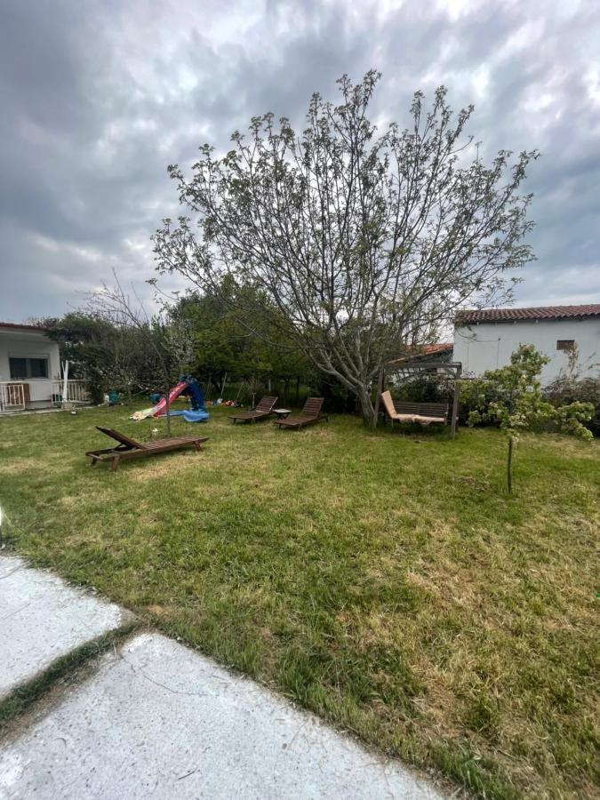 Appartement Ευχάριστο Εξοχικό Σπίτι Με Barbeque à Skála Foúrkas Extérieur photo